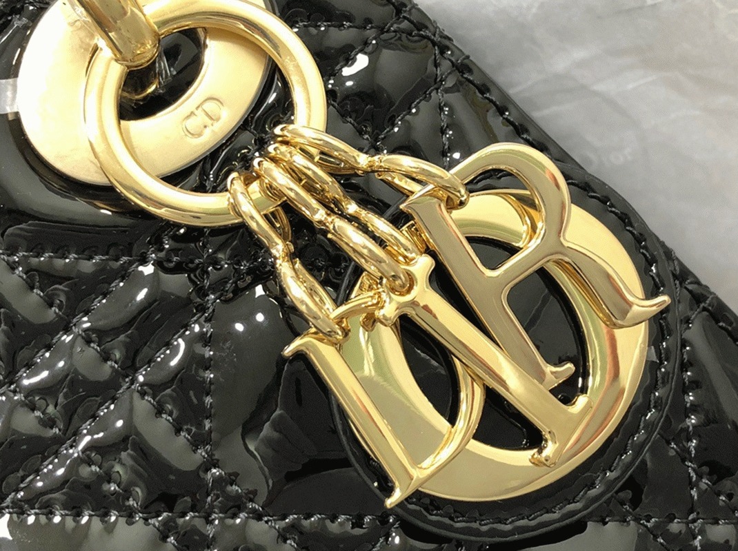 Dior Lady Dior Mini Chain Bag Replica with Chain in Black angle 5