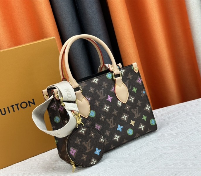 Louis Vuitton Monogram Craggy Onthego PM Tote In Chocolate angle 2