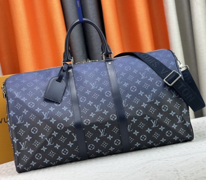 Louis Vuitton Monogram Gradient Canvas Keepall Bandouliere 55 In Navy Blue angle 2