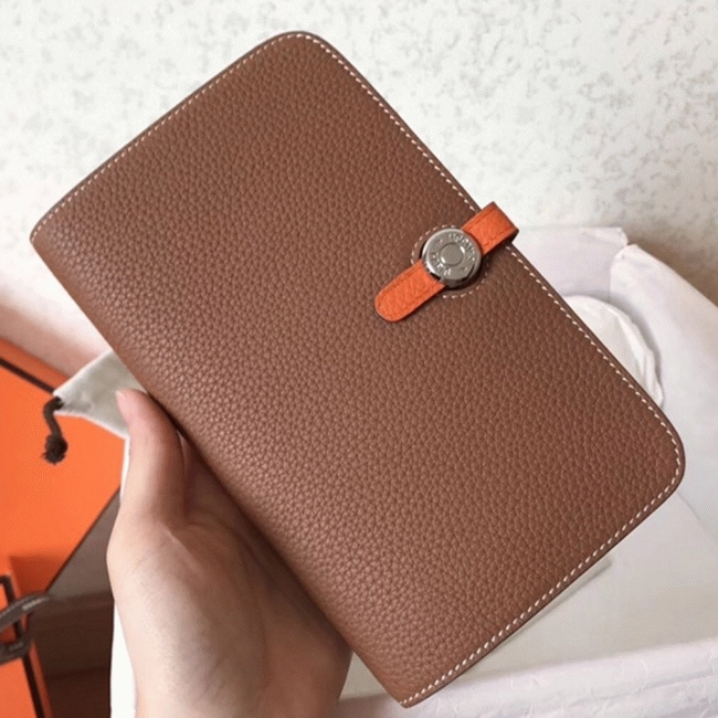 Brown orange replica Hermes Dogon duo wallet