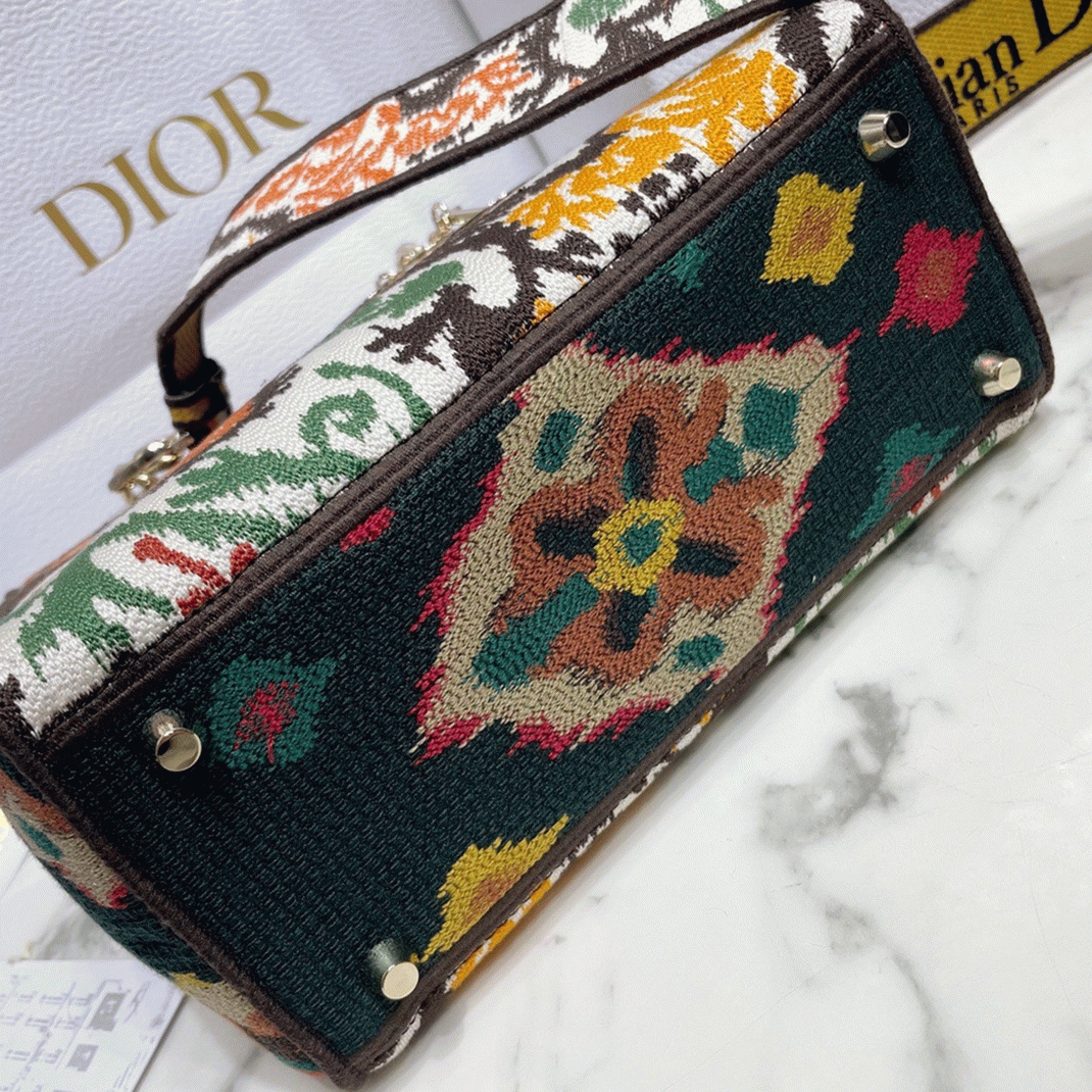 Dior Lady D-Lite Medium Bag Faux in Yellow Dior Paisley Embroidery angle 4