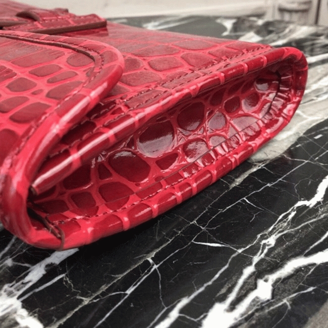 Top luxury dark red crocodile leather replica Hermes Jige Elan clutch bag angle 3