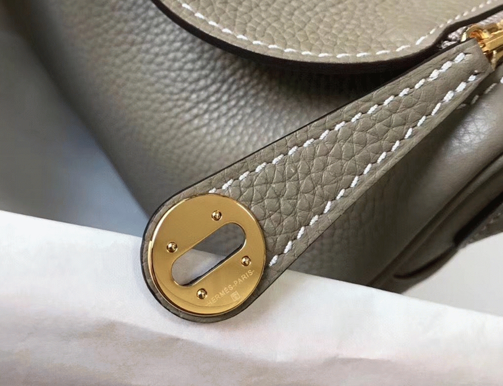 Luxury replica Hermes Lindy Mini handbag in tourterelle shade angle 5