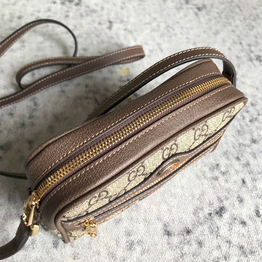 Ophidia GG Supreme mini bag angle 3