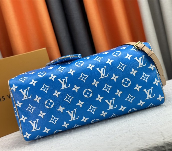 Louis Vuitton Speedy P9 Bandouliere 50 Bag In Blue angle 5