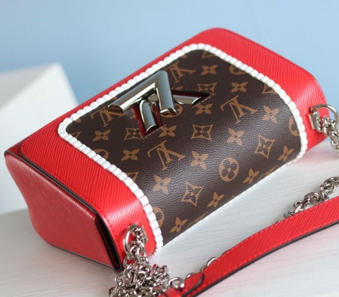 Louis Vuitton Epi Leather Twist MM Canvas Trompe loeil Braid Bag In Red angle 4