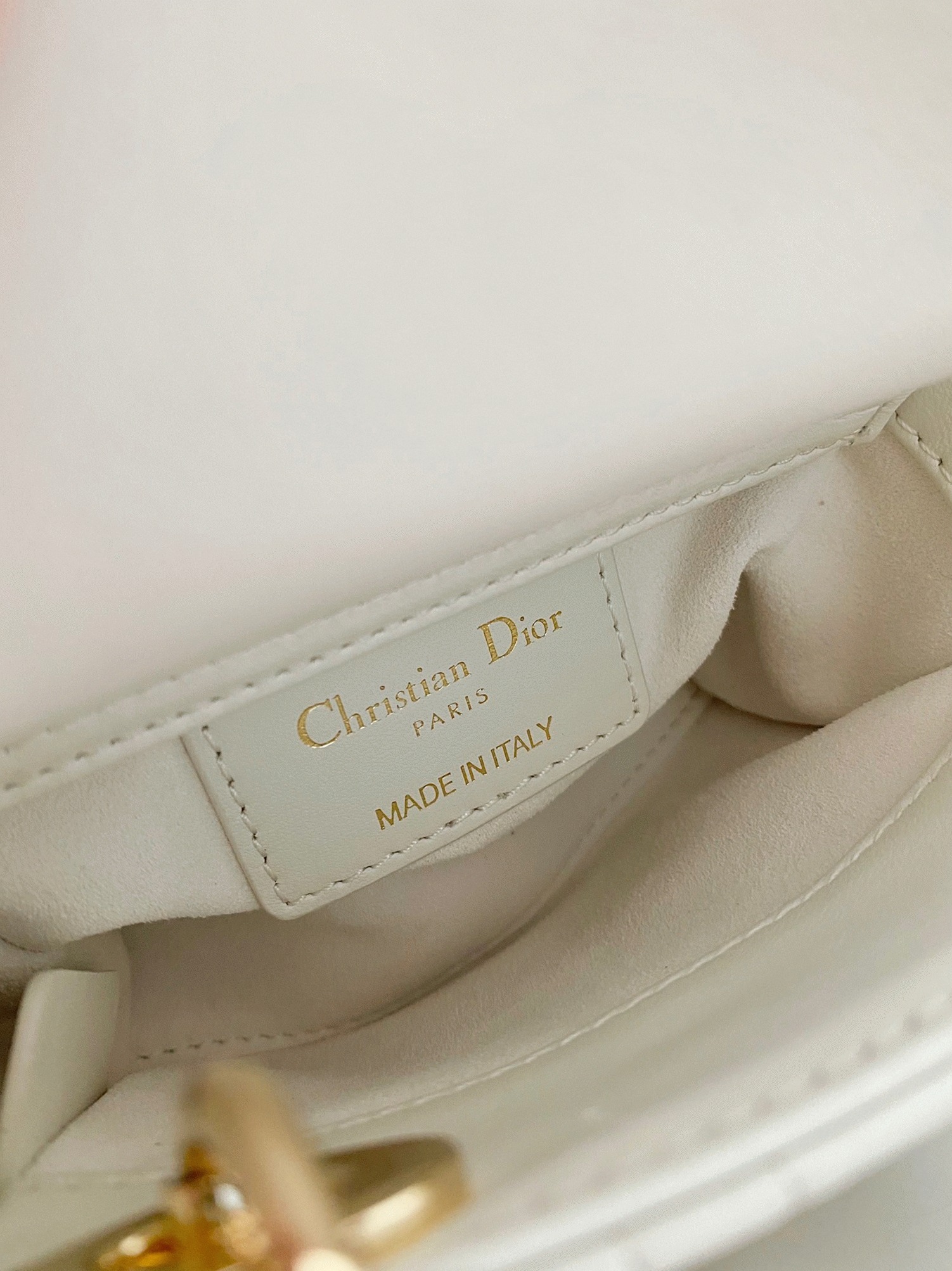 Dior Lady Dior Micro Bag Knockoff in White Cannage Lambskin angle 5