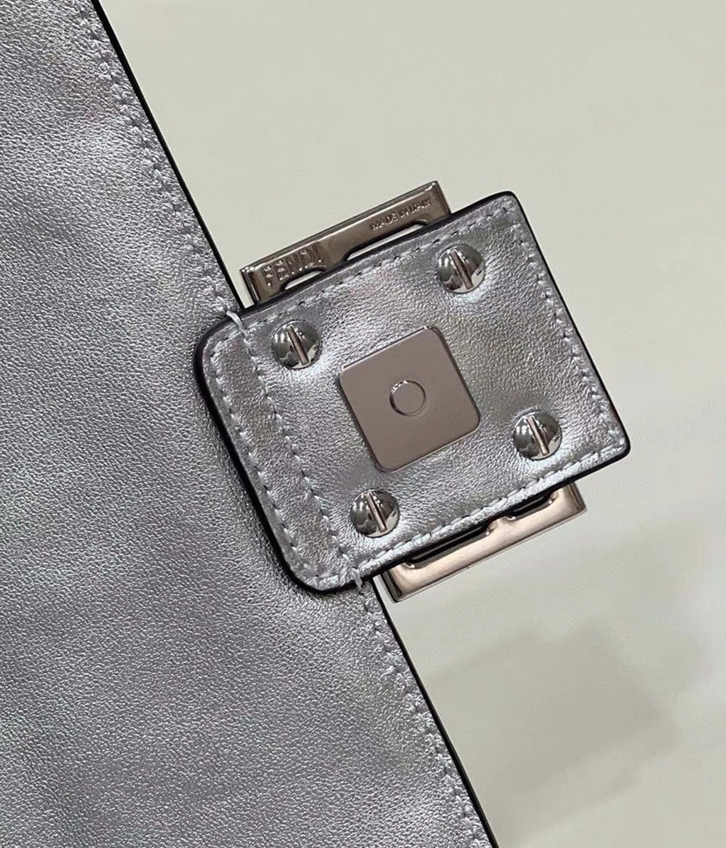 Top Quality Fendi Medium Baguette Bag In Silver FF angle 3