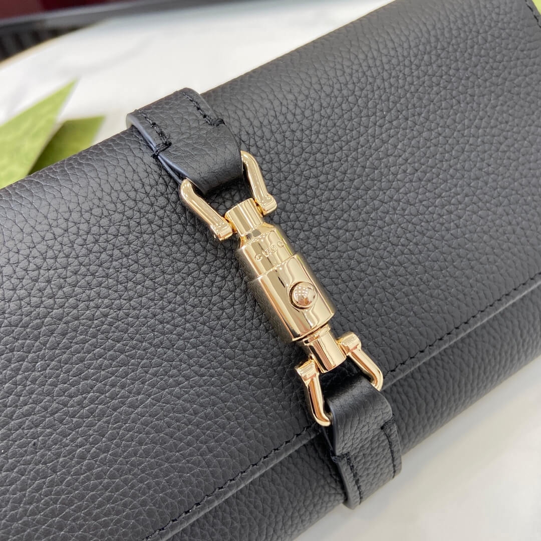 Gucci Jackie 1961 Wallet on Chain angle 5