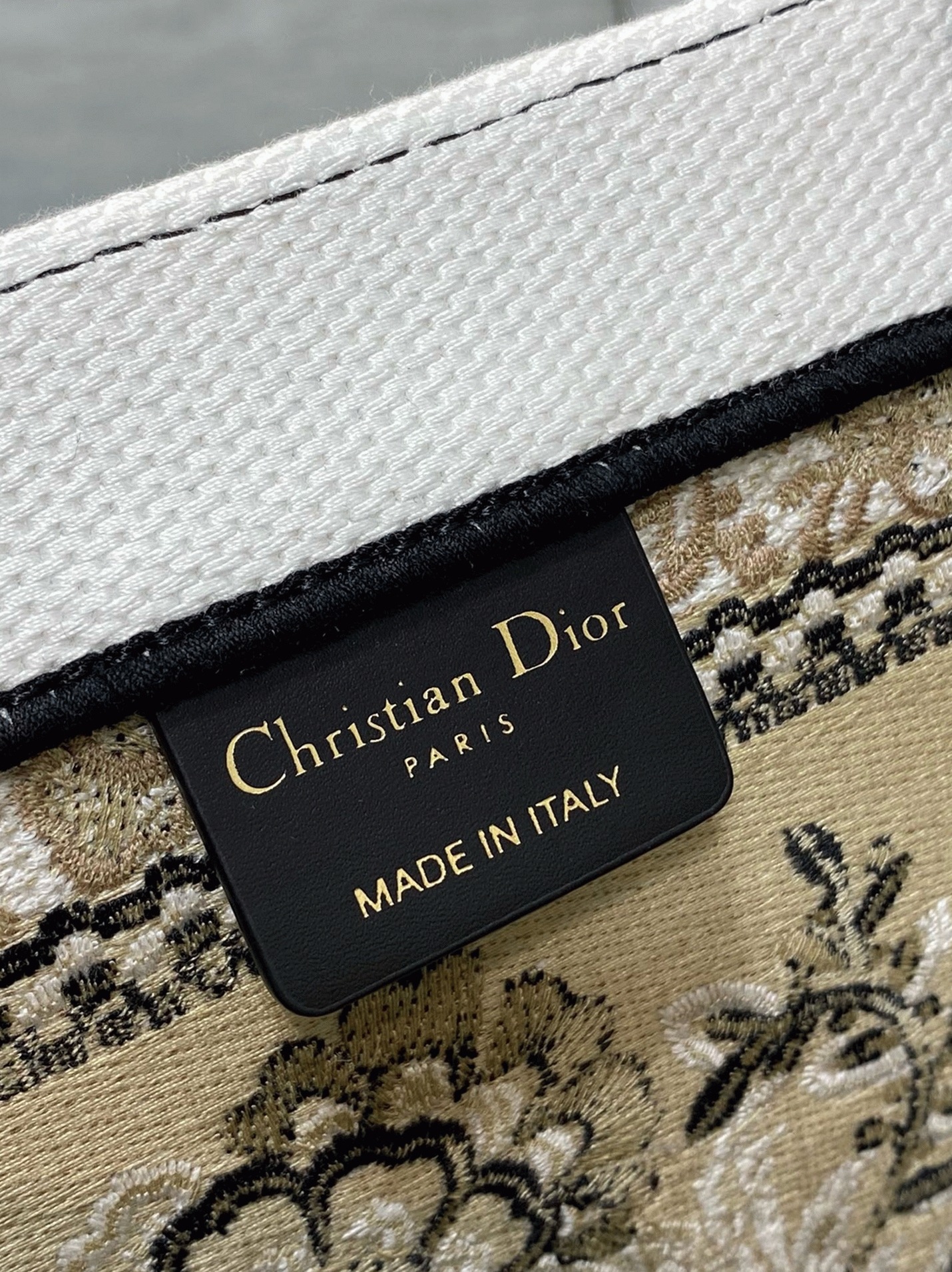 Dior Large Book Tote Bag Fake in Beige Butterfly Bandana Embroidery angle 4
