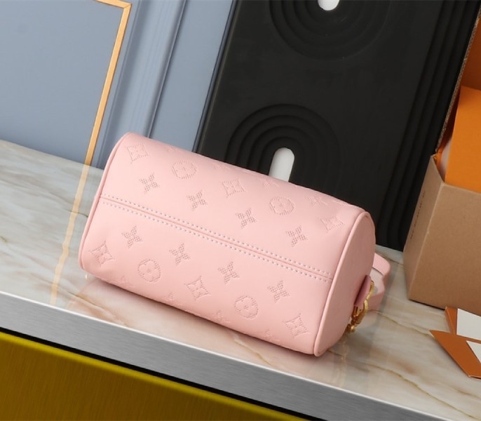 Louis Vuitton Other Leathers Speedy Bandouliere 20 Handbag In Pink Opal angle 3
