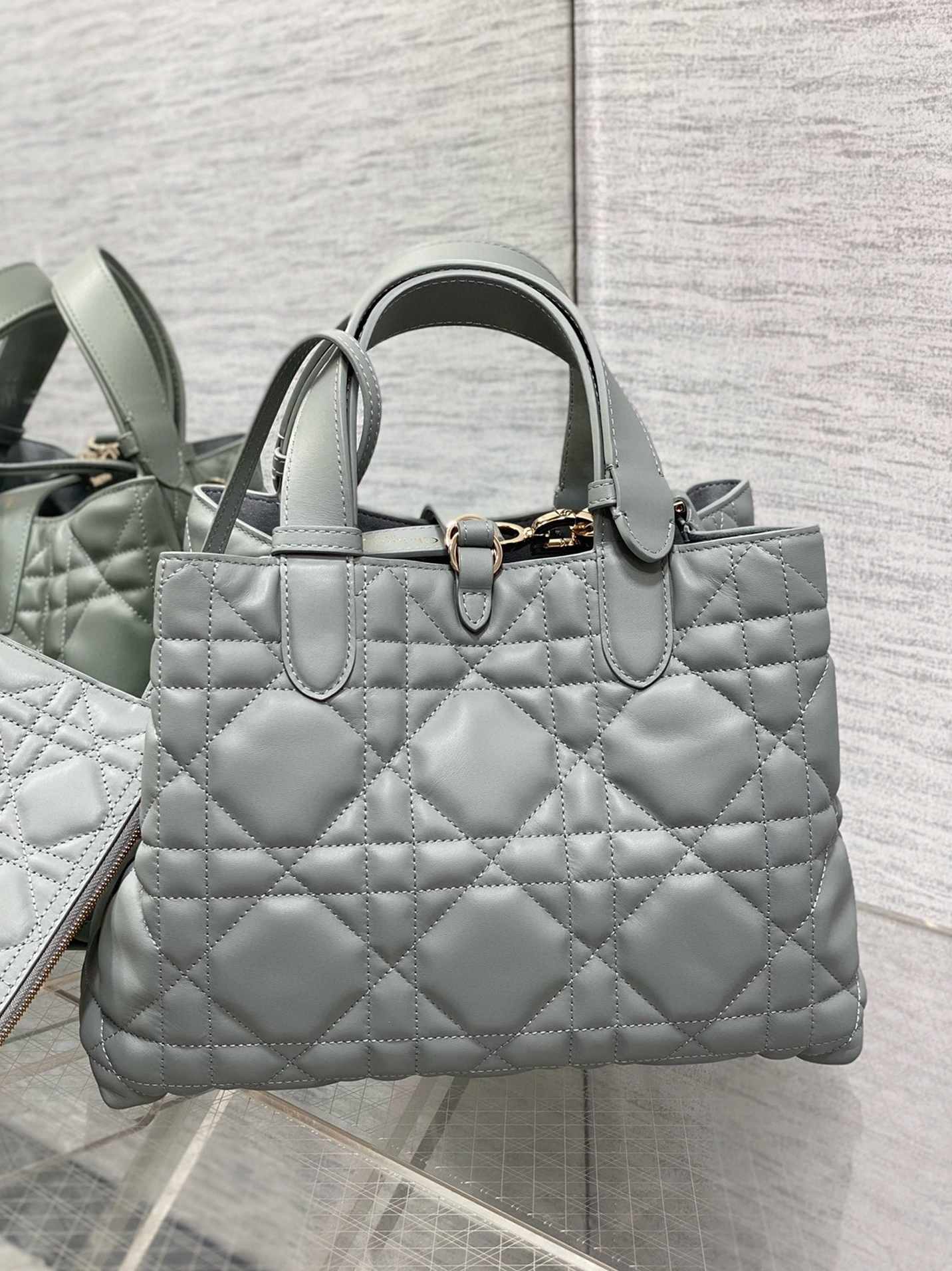 Dior Toujours Medium Bag Faux in Beige Macrocannage Calfskin angle 3