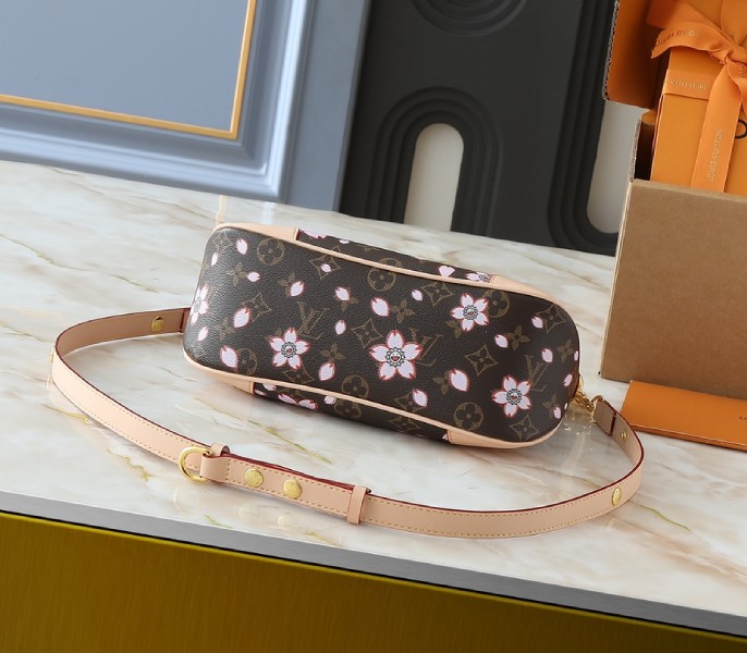 X TM Monogram Canvas Boulogne PM With Cherry Blossom angle 4