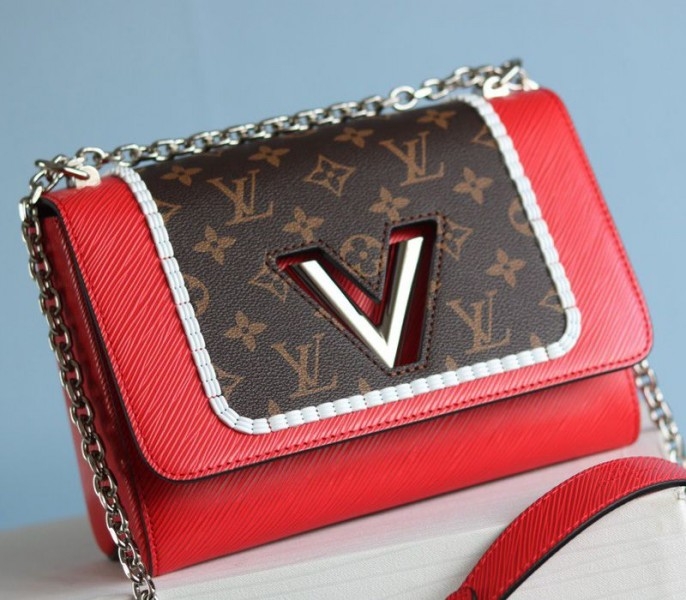 Louis Vuitton Epi Leather Twist MM Canvas Trompe loeil Braid Bag In Red angle 3