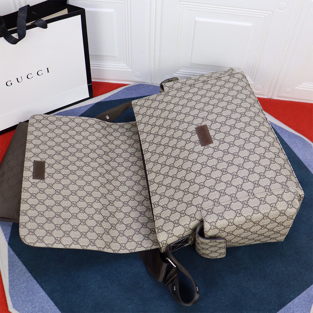 GG plus diaper bag angle 5