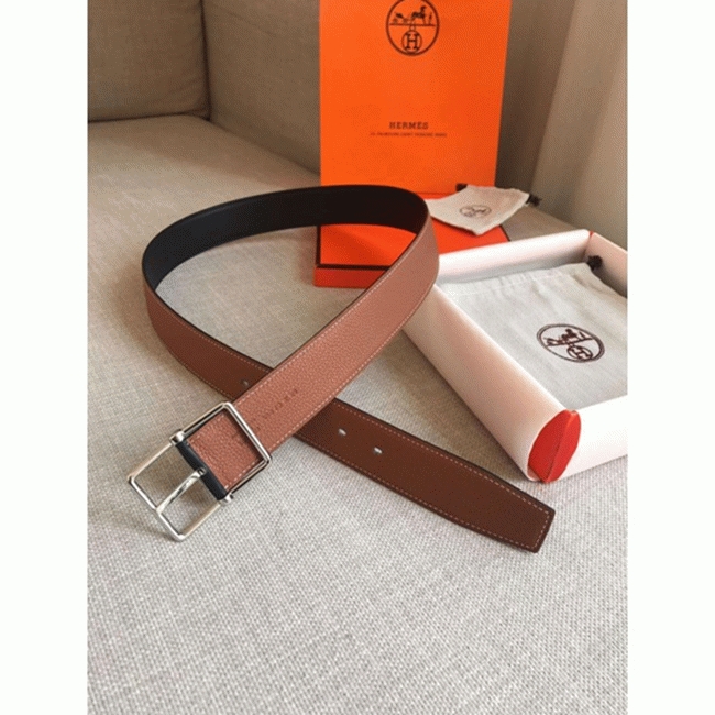 Replica Hermes reversible saddle style belt in brown angle 5