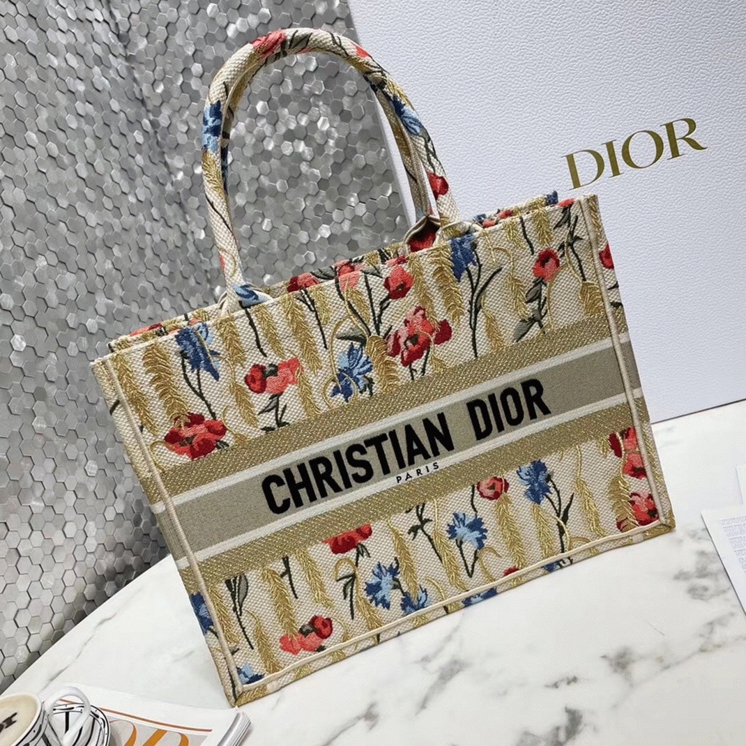 Dior Medium Book Tote Bag Fake in Hibiscus Metallic Thread Embroidery angle 3
