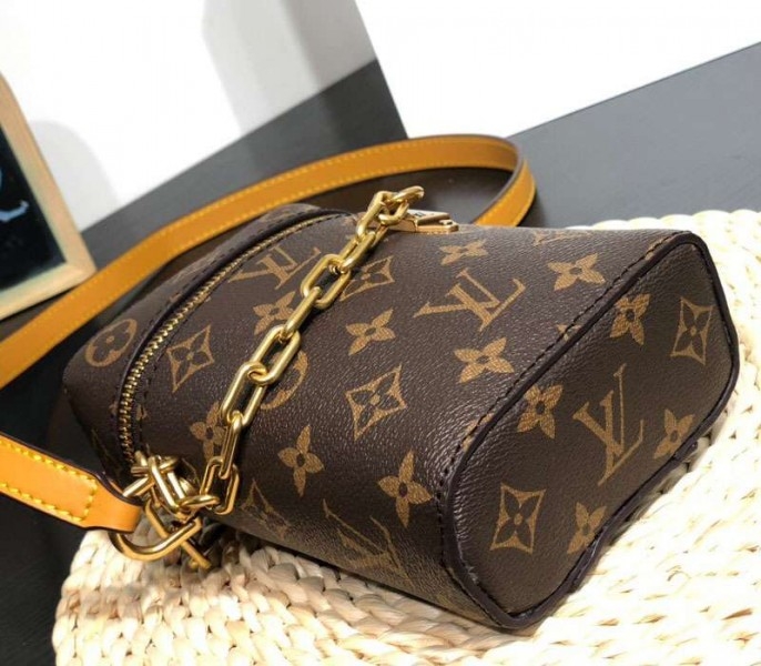 Louis Vuitton Monogram Canvas Phone Box angle 4