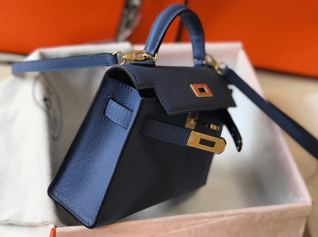 Hermes Kelly Mini II Bag Fake in Blue Agate angle 4