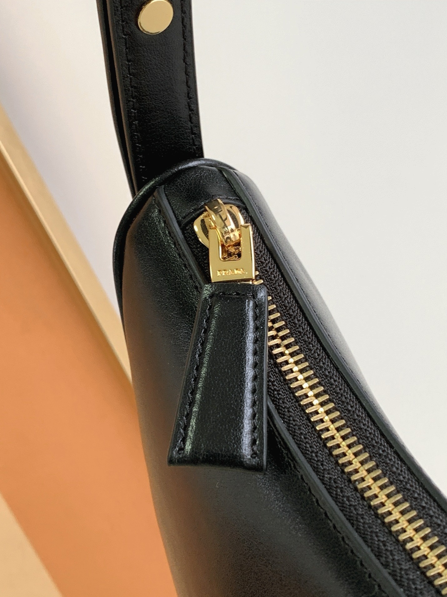 Black Prada Arque Shoulder Bag Replica angle 5