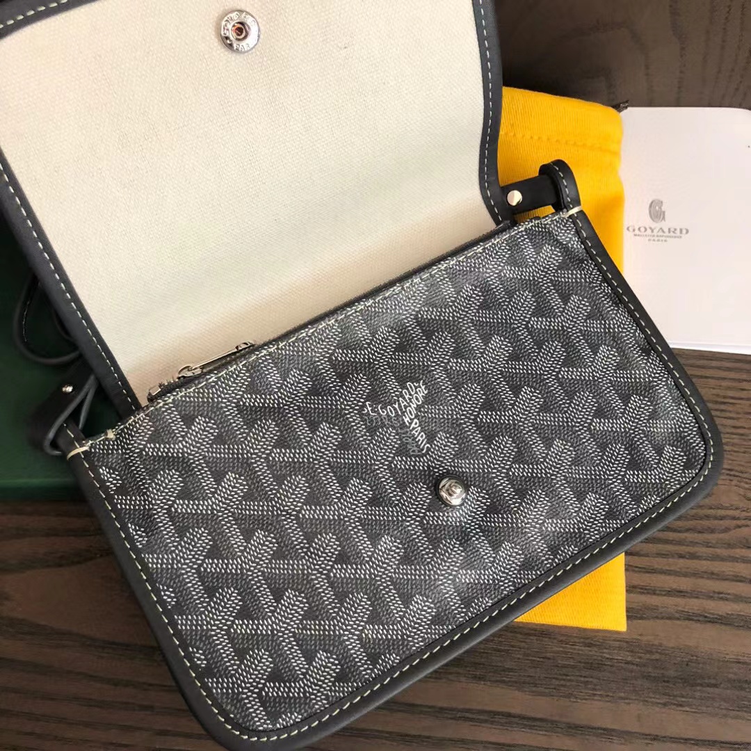 Goyard Plumet angle 5