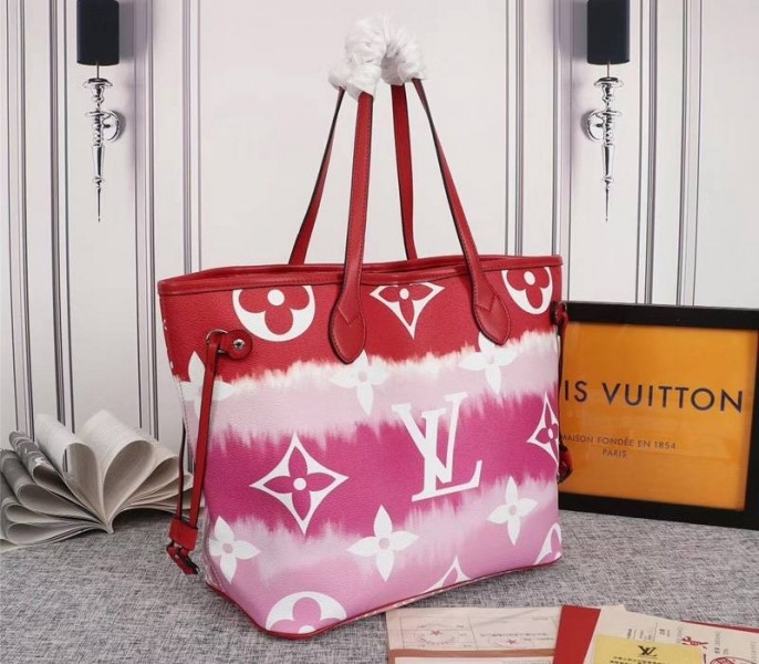 Louis Vuitton Seasonal Escale Neverfull MM Tote In Rouge Red angle 3