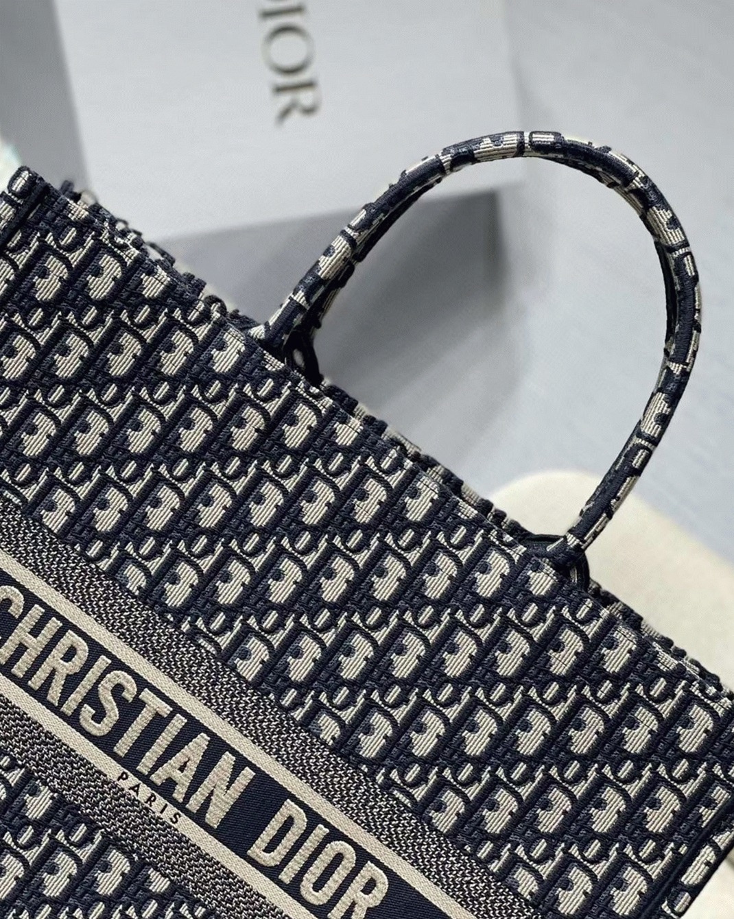 Dior Large Book Tote Bag Fake in Blue Dior Oblique Embroidery angle 5