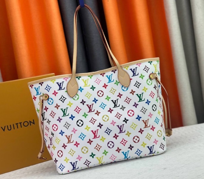 LV X TM Multicolored Neverfull MM In White angle 2