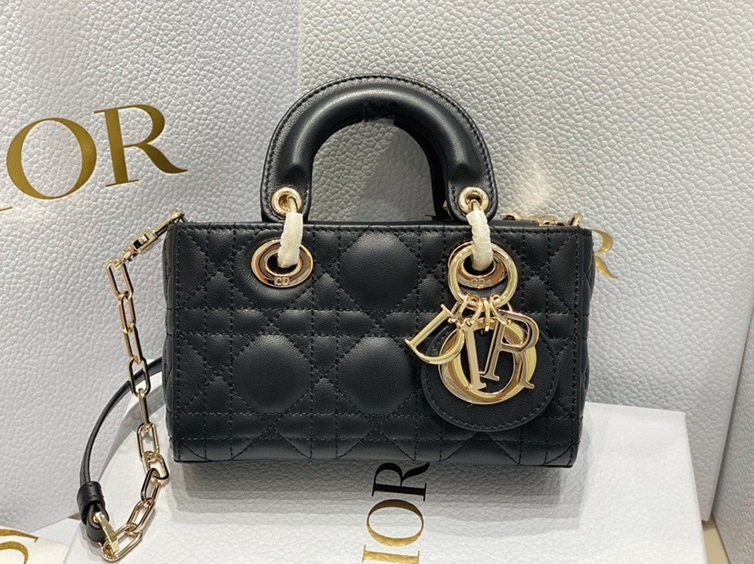 Dior Lady D-Joy Micro Bag Replica in Black Cannage Lambskin angle 5