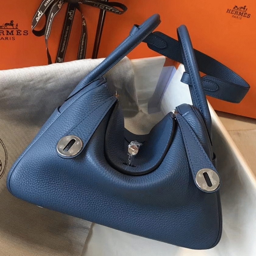 Fake luxury Hermes Lindy 26cm bag in blue agate color