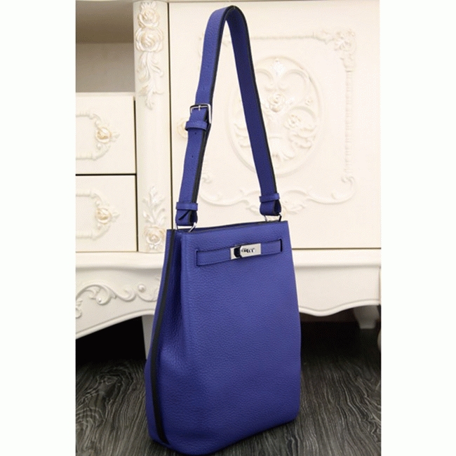 Blue Leather Knockoff Hermes So Kelly 22cm Cool-Toned Handbag angle 3