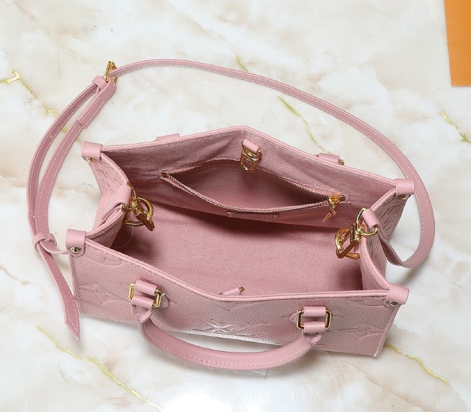 Monogram Empreinte OnTheGo PM In Opal Pink angle 5