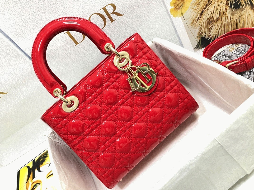 Dior Small Lady Dior Bag Replica in Red Patent Cannage Calfskin angle 4