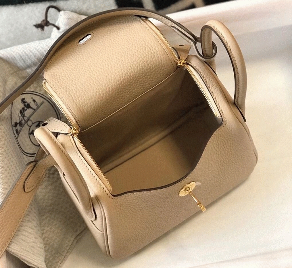 Top replica Hermes Lindy Mini handbag in trench color angle 2