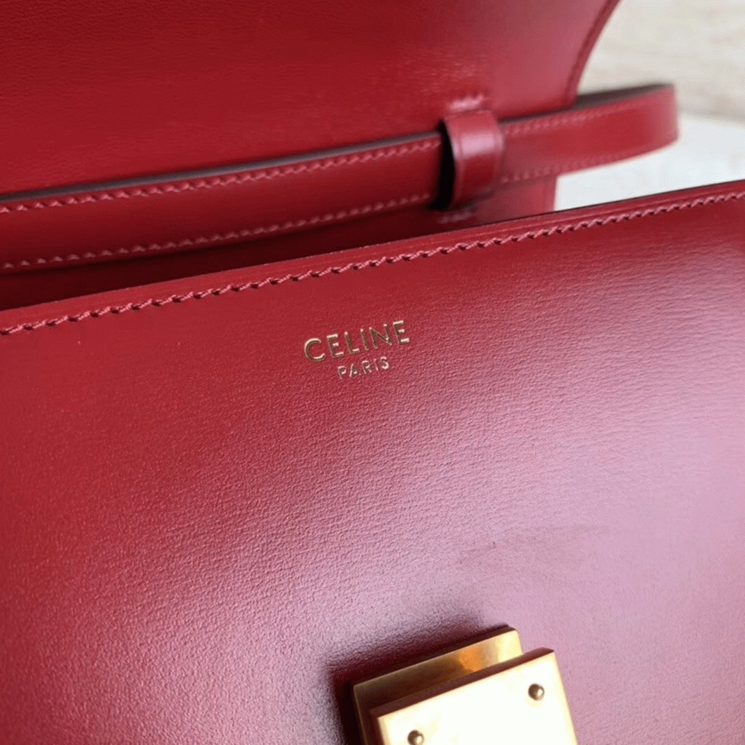 Top Quality Fake Celine Classic Box Small Bag In Red angle 4
