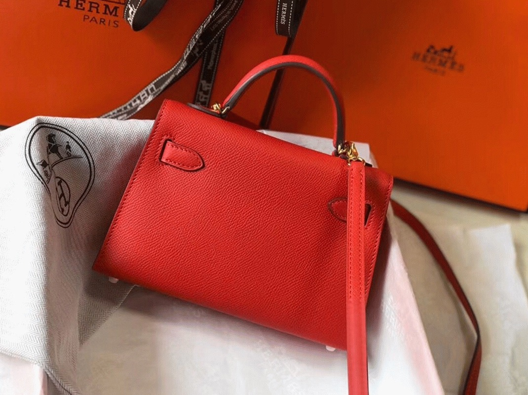 Hermes Kelly Mini II Bag Replica in Rouge Casaque angle 3