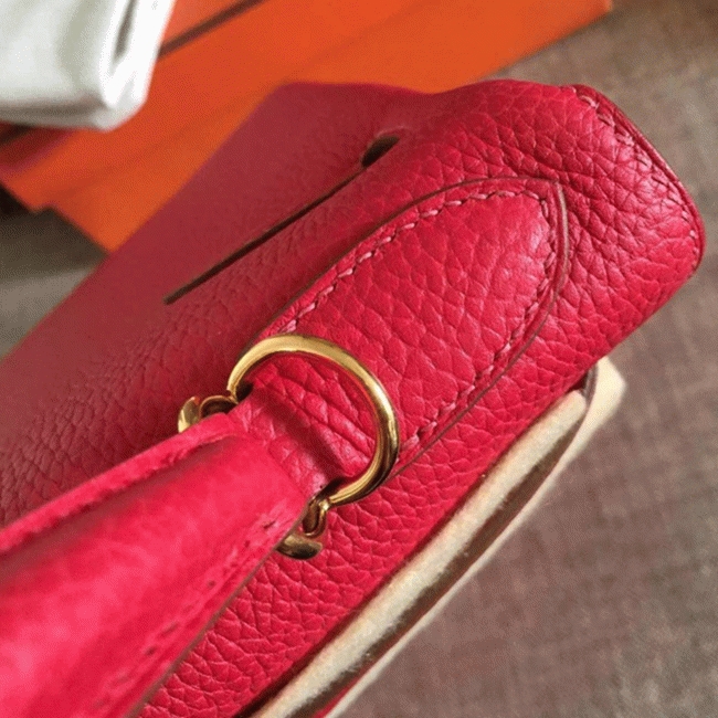 Red Clemence Hermes Kelly Retourne 28cm Replica Handbag angle 3