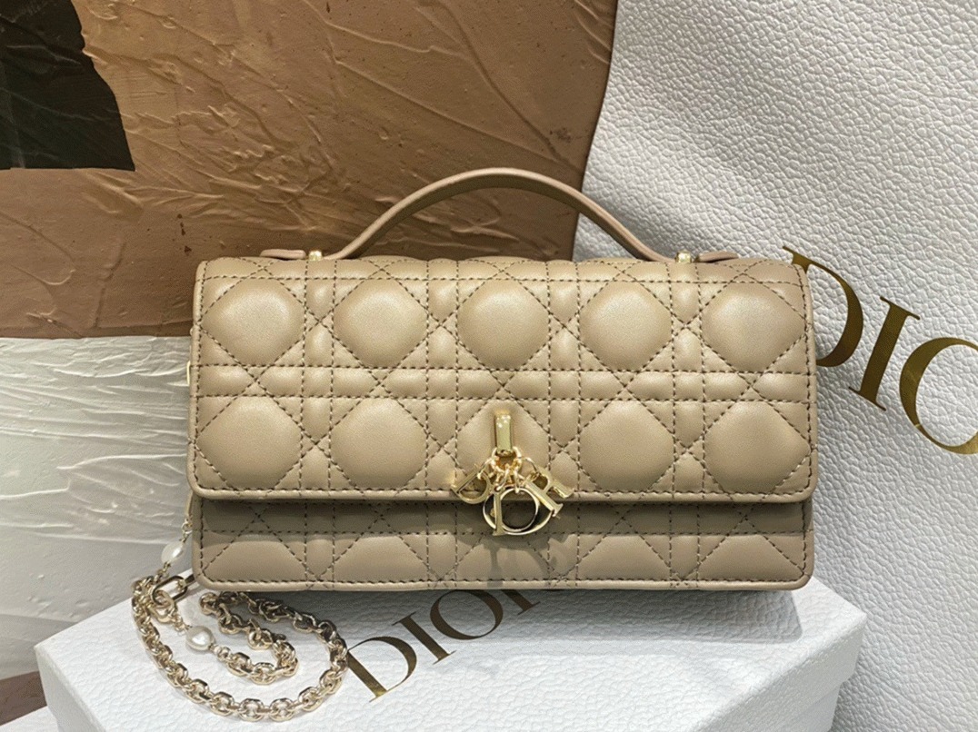 Dior Miss Dior Mini Bag Replica in Beige Cannage Lambskin angle 4