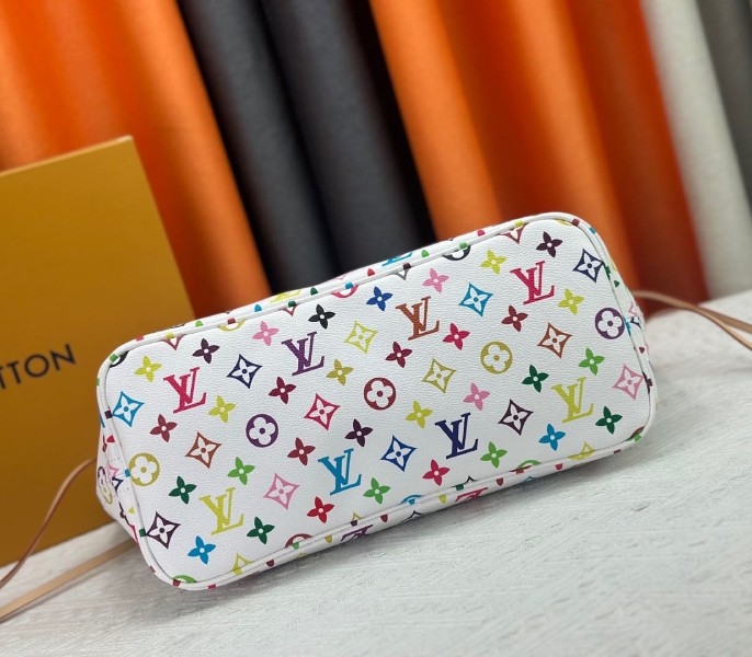LV X TM Multicolored Neverfull MM In White angle 5