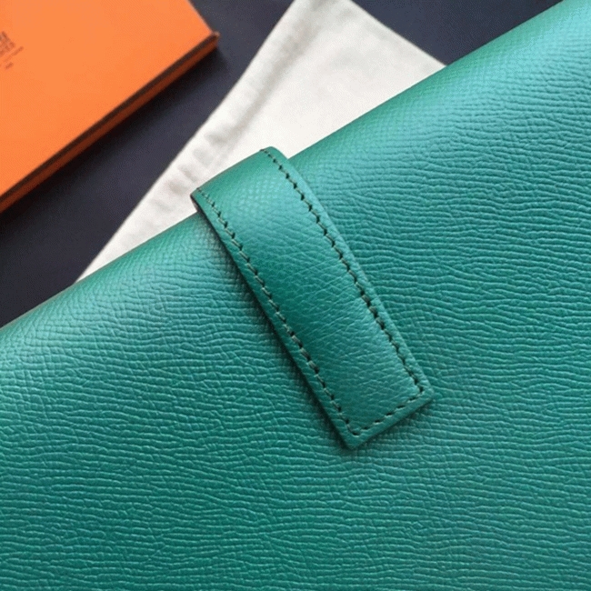 Dark green replica Hermes Jige Elan 29 clutch bag angle 2