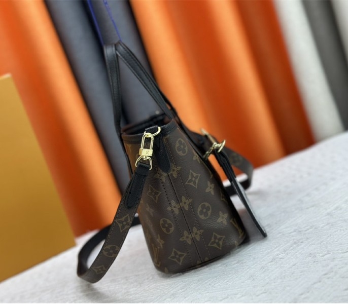 Louis Vuitton Neverfull Bandouliere Inside Out BB Tote In Monogram Canvas And Black Leather angle 5