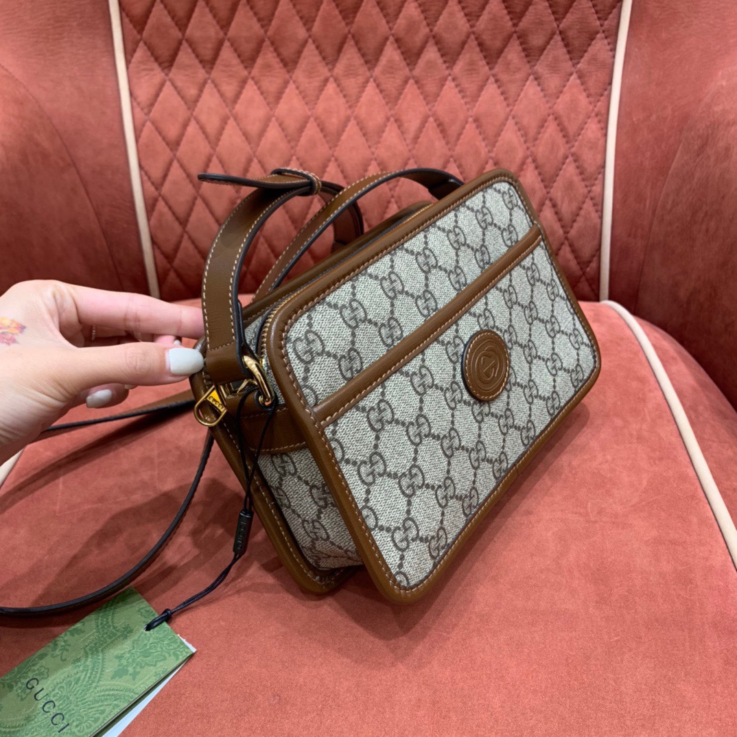 Gucc1 Supreme bag angle 2