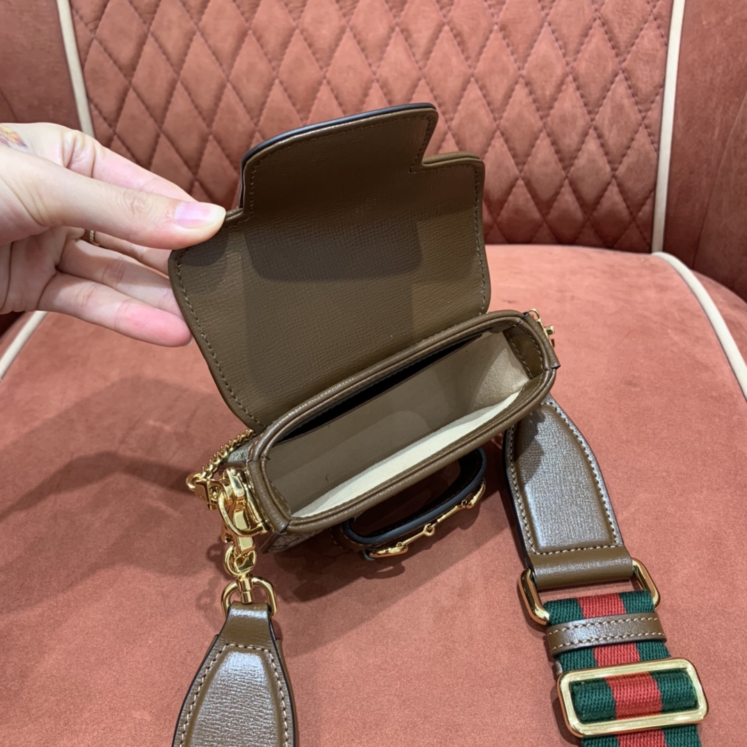 Gucci1955 angle 3