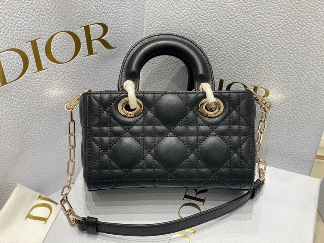 Dior Lady D-Joy Micro Bag Replica in Black Cannage Lambskin angle 4
