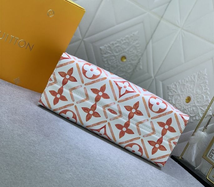 Louis Vuitton LV By The Pool Monogram Tiles Canvas Onthego MM Tote In Coral angle 3