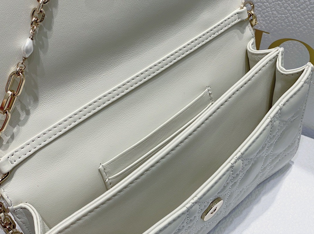 Dior Miss Dior Mini Bag Fake in White Cannage Lambskin angle 2