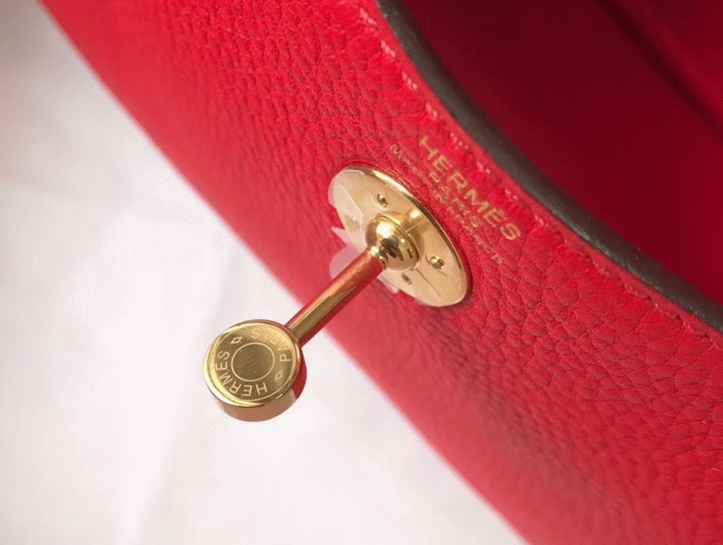 Fake designer Hermes Lindy Mini handbag in red angle 5