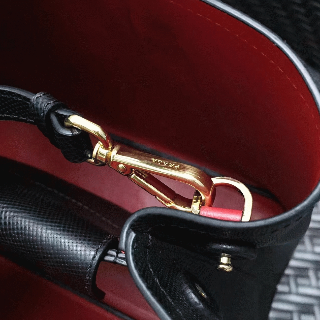 Black Prada Double Medium Tote Bag Imitation angle 4