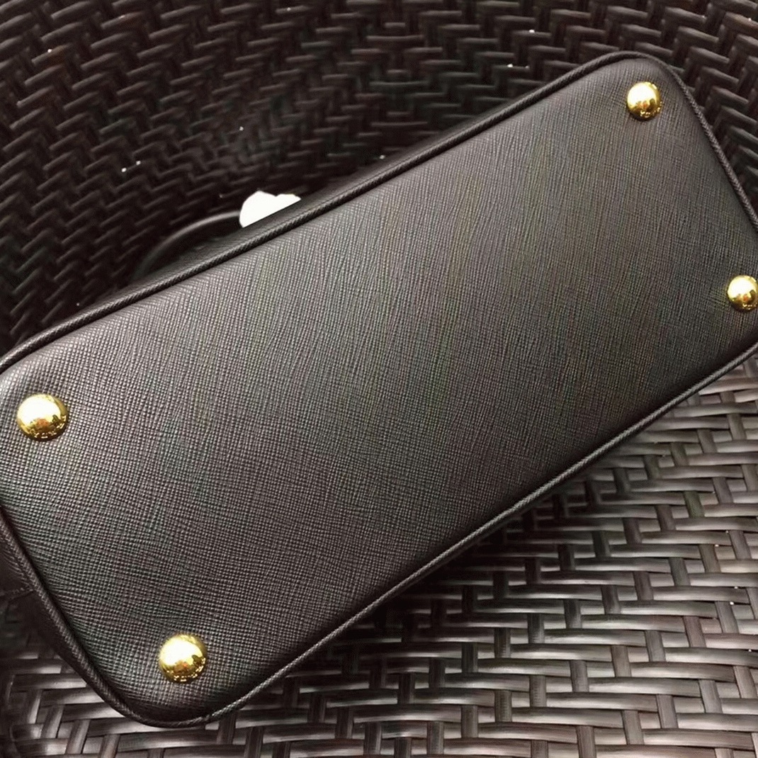 Prada Galleria Medium Bag Replica in Black angle 5