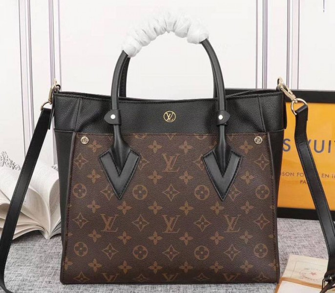 Louis Vuitton Monogram Canvas On My Side Bag angle 4
